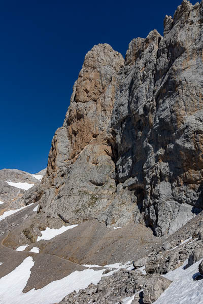 Torre de Horcados Rojos : 2502 m