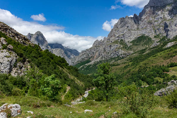 Vallée du Cares depuis le mirador del Tombo