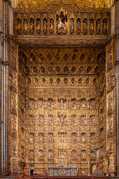 Séville, cathédrale : chapelle principale, retable