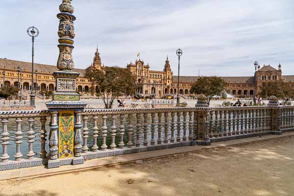 Séville, plaza de España : canal