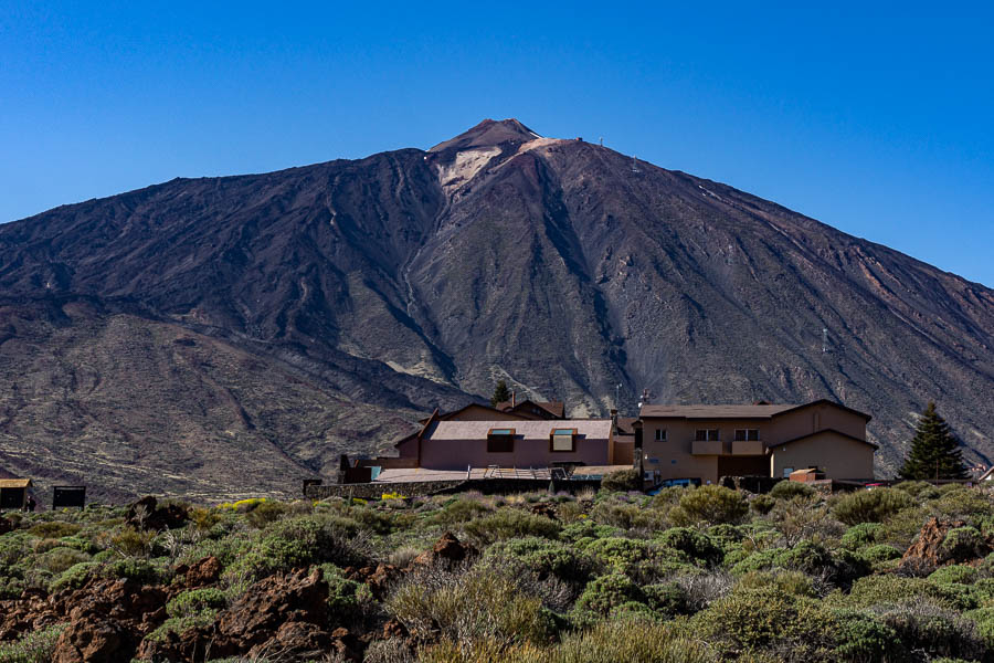 Parador, 2150 m, et Teide