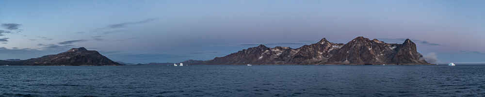 Péninsule au sud d'Arsuk, icebergs