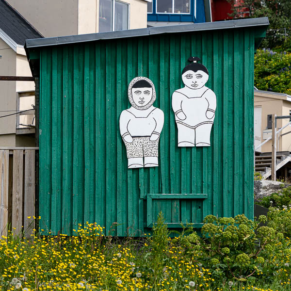 Qaqortoq : enfants inuits
