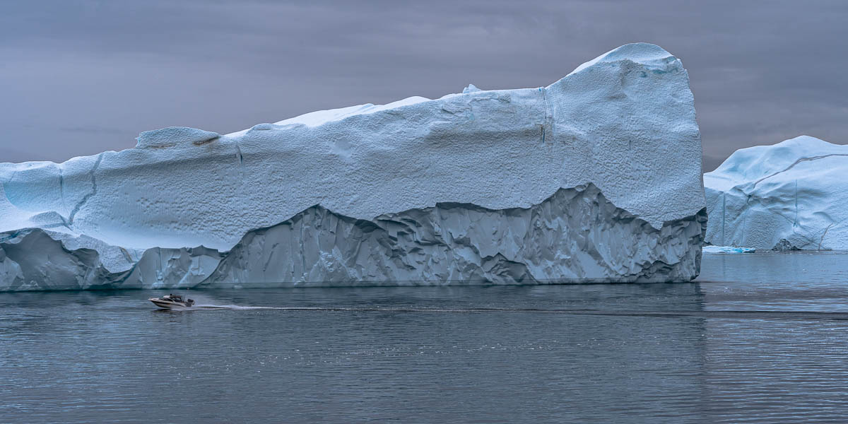 Entrée du fjord d'Ilulissat : iceberg
