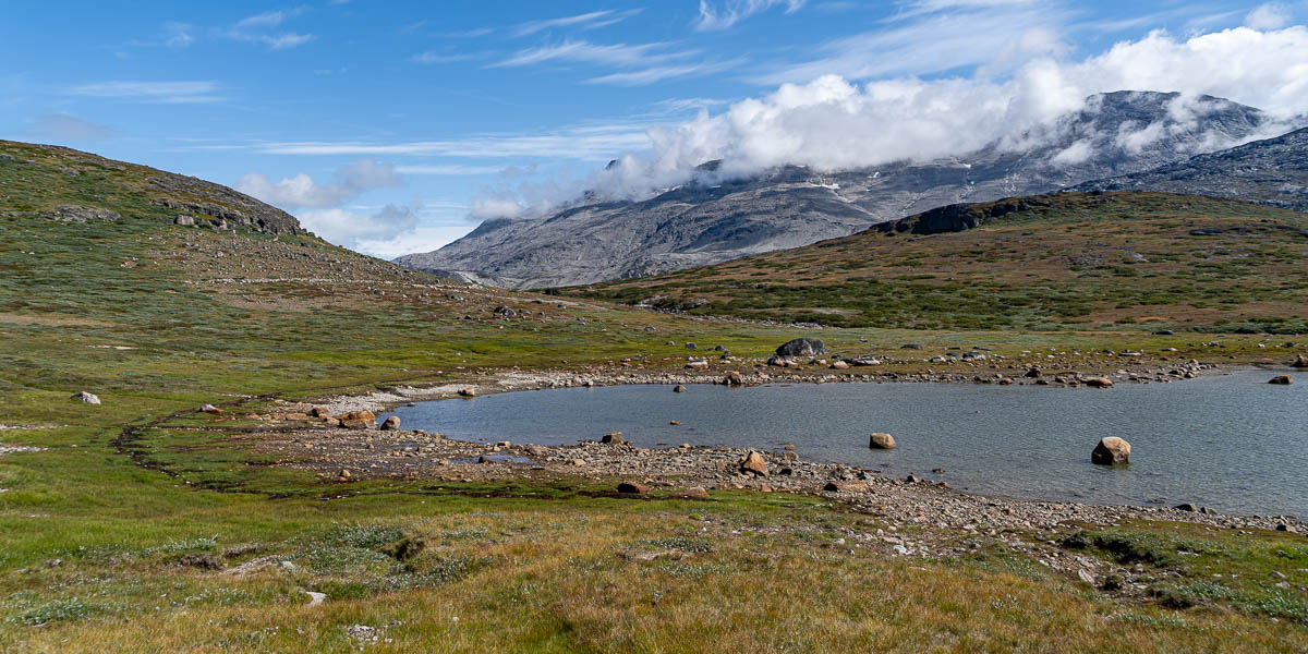 Igaliku : début de la randonnée au fond du fjord