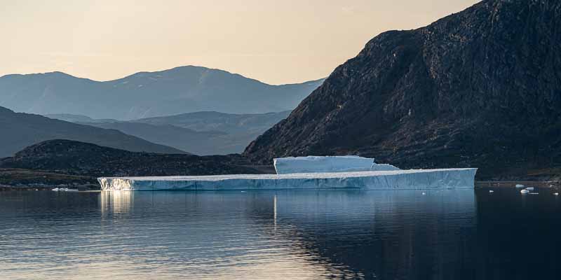 Julianehåbsfjord : iceberg
