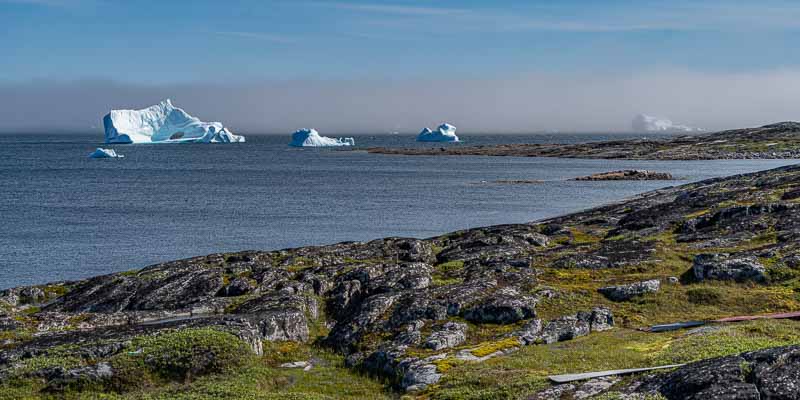 Qeqertarsuaq : icebergs