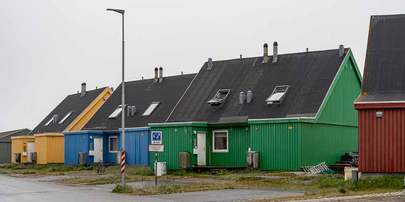 Nuuk : maisons multicolores