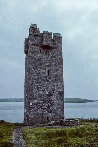 Achill Island : Kildavnet Tower