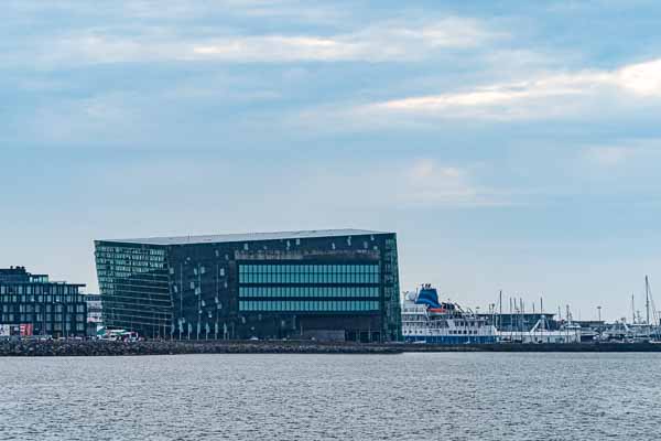 Reykjavik : Harpa