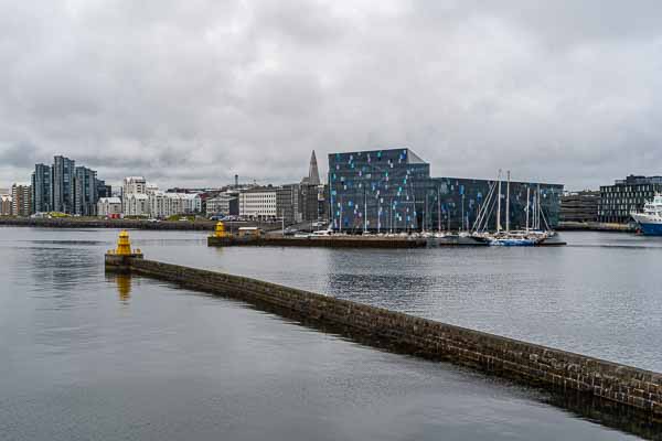 Reykjavik, vieux port : Harpa, Hallgrímskirkja