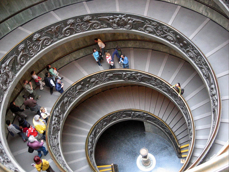 musée du Vatican, escalier hélicoïdal de Giuseppe Momo (1932)