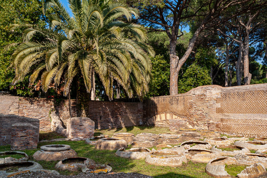 Ostia Antica : jarres