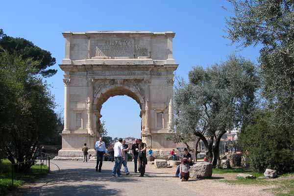 Forum : arc de Titus (81)