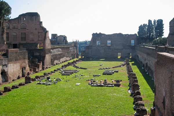 Palatin : stade de la Domus Augustana