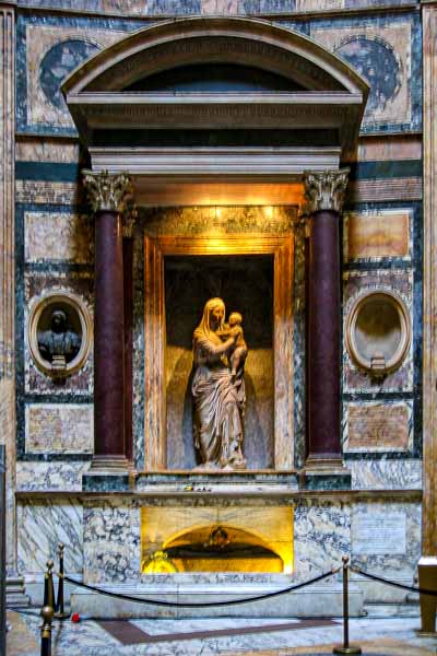 Panthéon : tombeau de Raphaël
