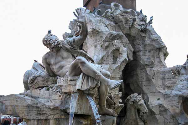 place Navone : fontaine des Quatre-Fleuves par le Bernin, le Rio de la Plata