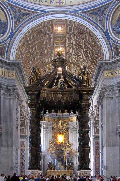 basilique Saint-Pierre : baldaquin