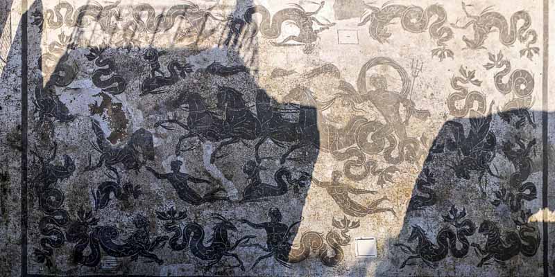 Ostia Antica : thermes de Neptune, mosaïque de Neptune