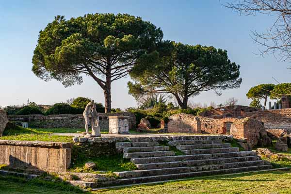Ostia Antica : temple d'Hercule