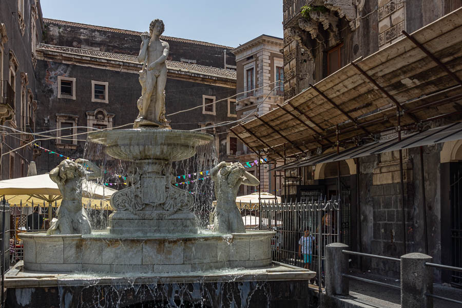 Catane : fontana dell'Amenano