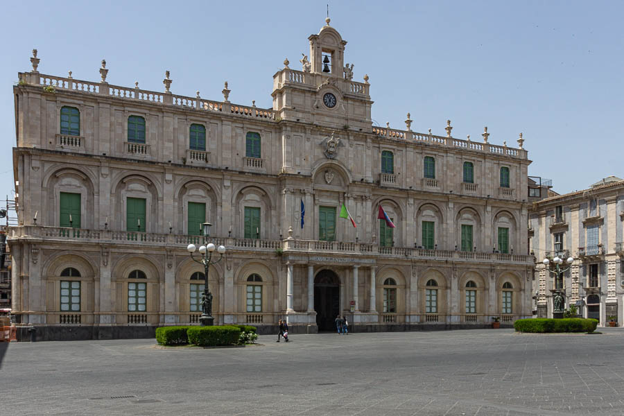 Catane : palazzo del'Università