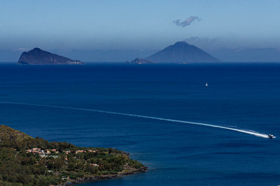 Port de Vulcano, Panarea et Stromboli