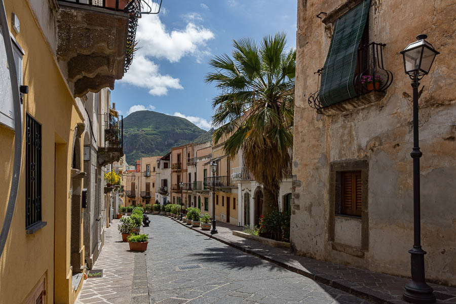 Lipari : via Giuseppe Garibaldi