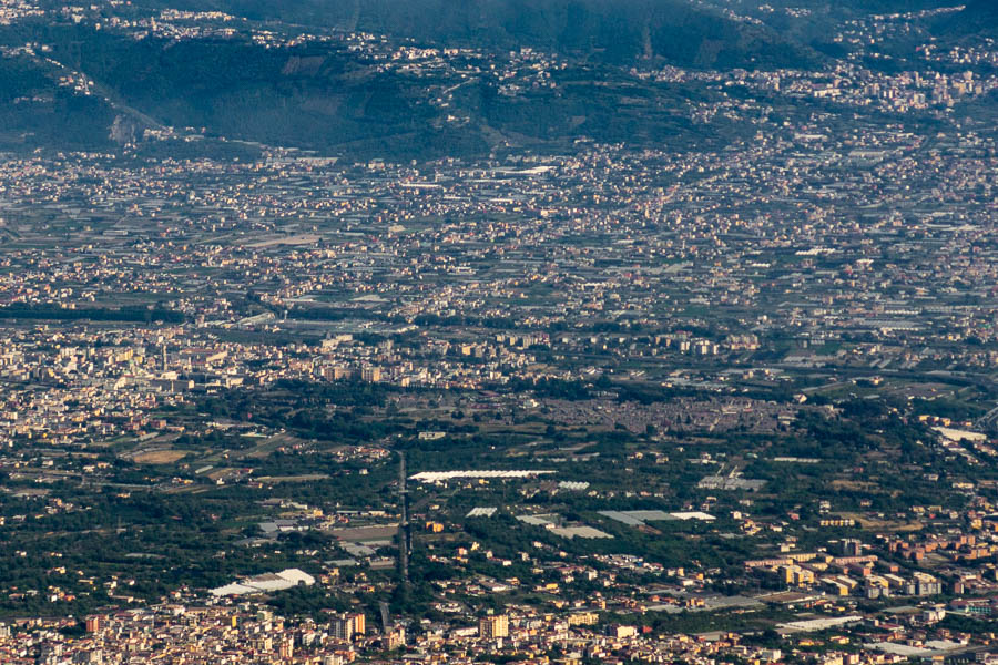 Vésuve : vue vers Pompéi et Castellammare di Stabia