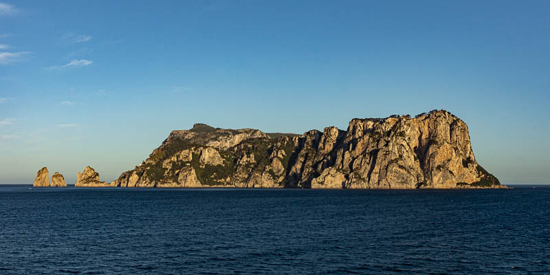 Capri, Faraglioni, côte est