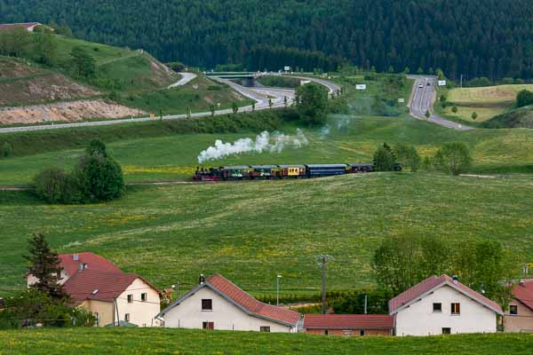 Train à vapeur, le Coni'fer