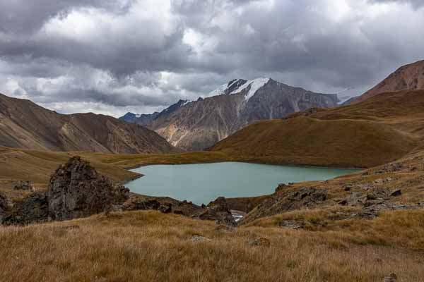 Lac et sommet