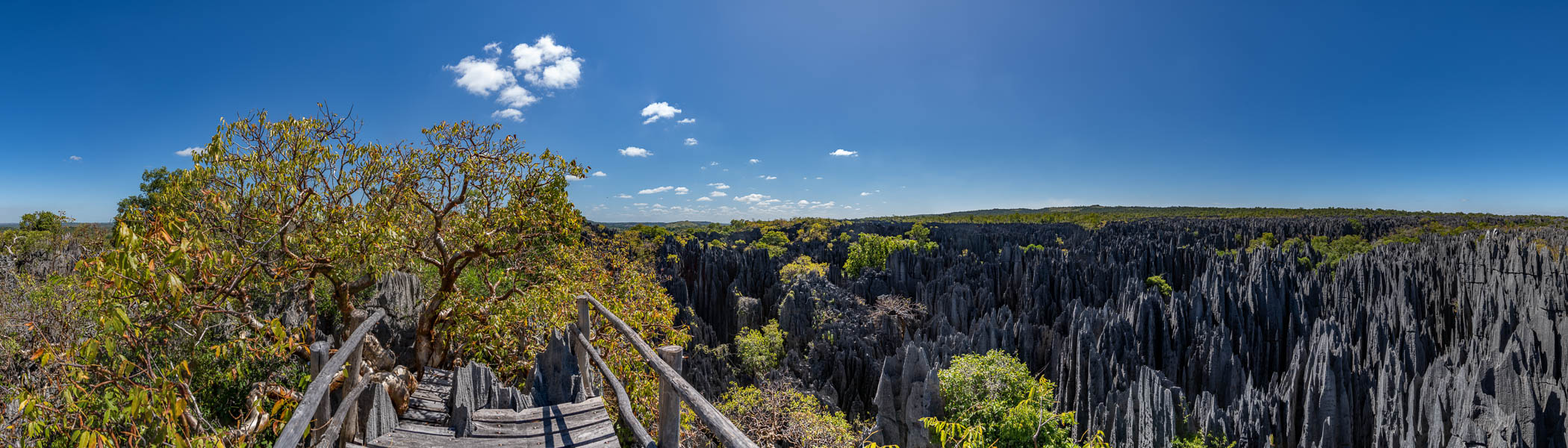 Tsingy de Bemaraha : second belvédère