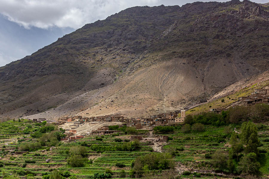 Tacheddirt, 2300 m