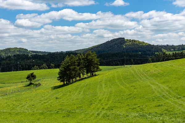 Pré et colline