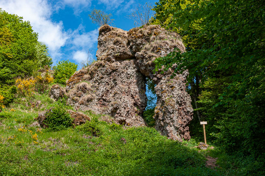 Chaos de Casteltinet : porte du Lion