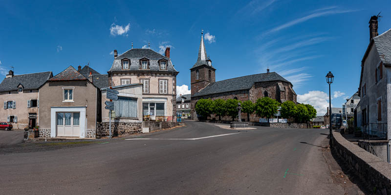 Paulhac, place principale