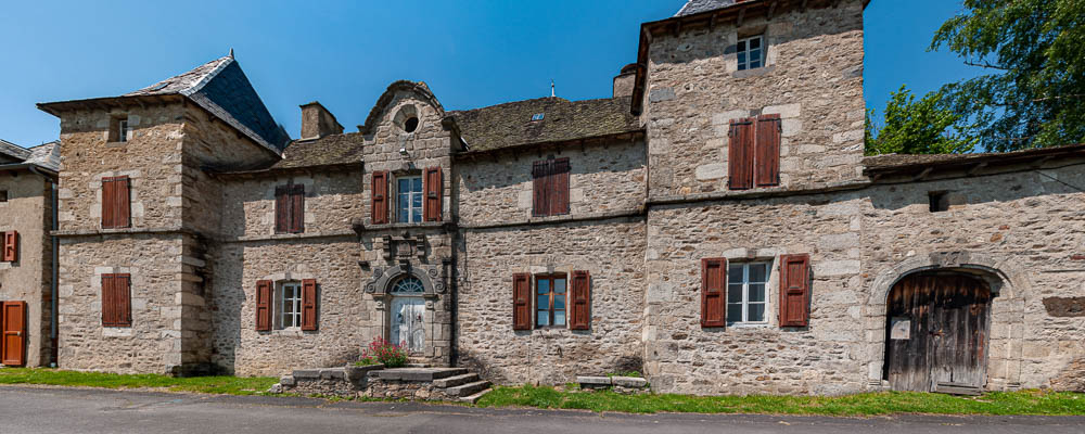 Chaliers : maison Roudil (1777)