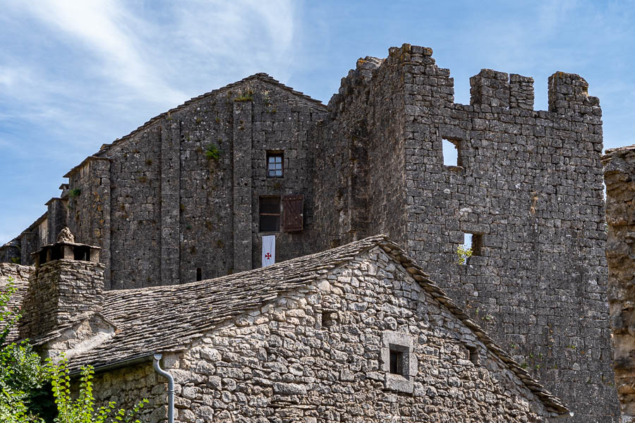 Larzac, la Couvertoirade : commanderie des Templiers