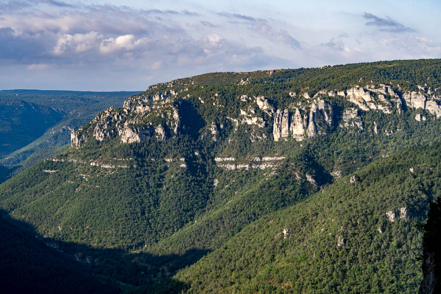 Gorges du Tarn, pas de l'Arc : causse de Sauveterre