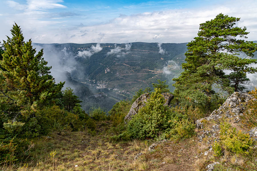 La Caxe : vue vers les Vignes et St-Rome-de-Dolan