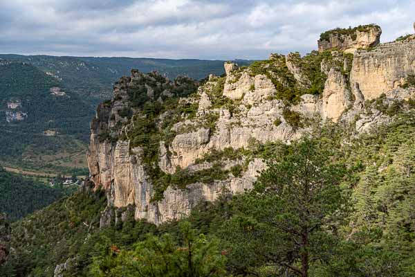 Gorges de la Jonte : rocher de Francbouteille