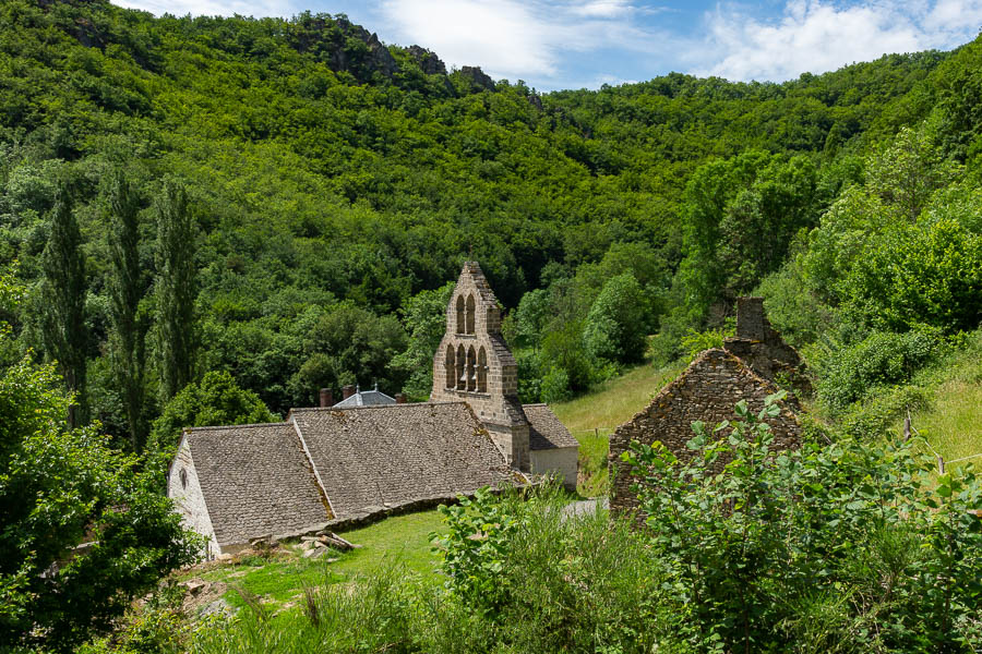 Leyvaux : église romane du XIe