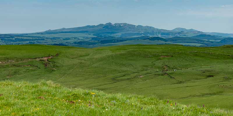 Vue du mont Chamaroux : massif du Sancy