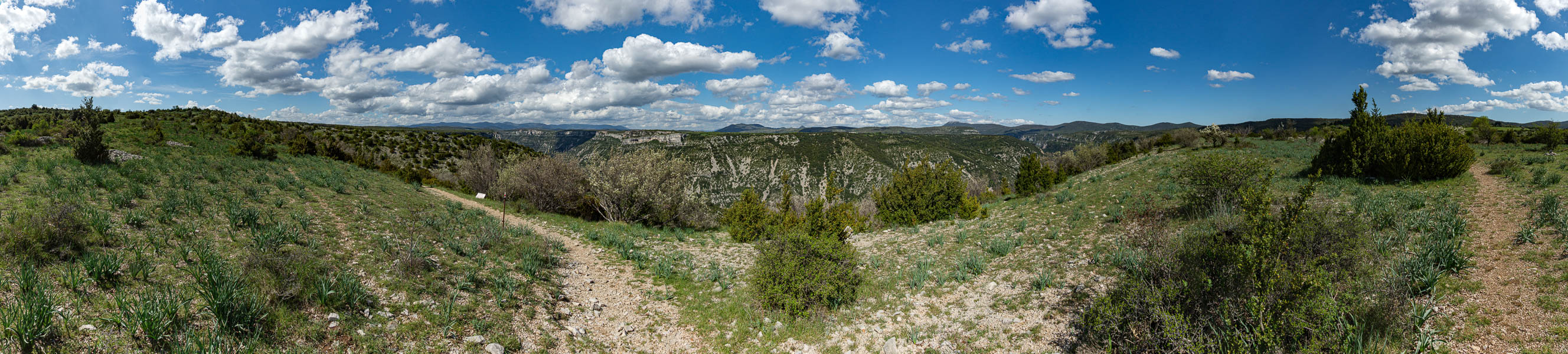 Cirque de San Peyle et causse de Blandas