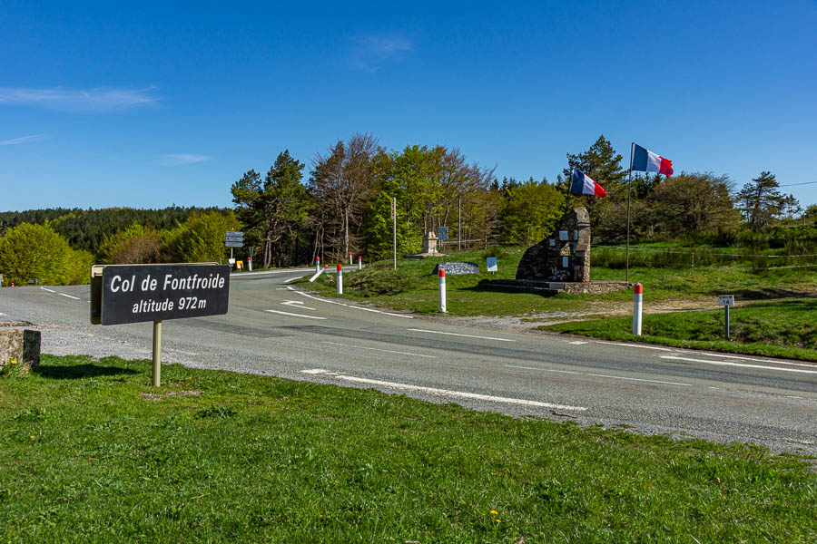 Col de Fontfroide : monument de la Résistance