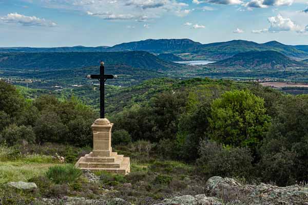 Soumont : vue vers le lac du Salagou