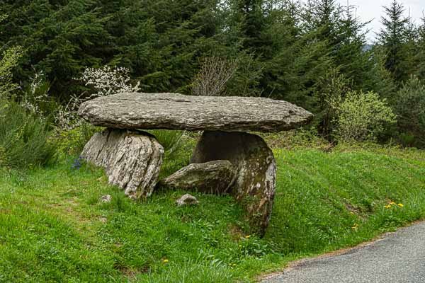 Dolmen près de la Gante