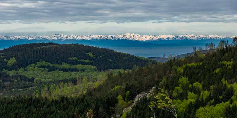 Pyrénées : vue vers la Pica d'Estats