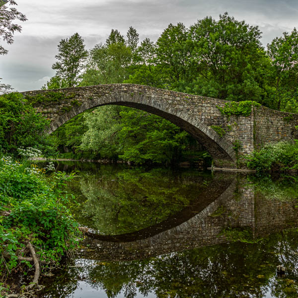 Pont-de-Rastel : pont sur le Luech